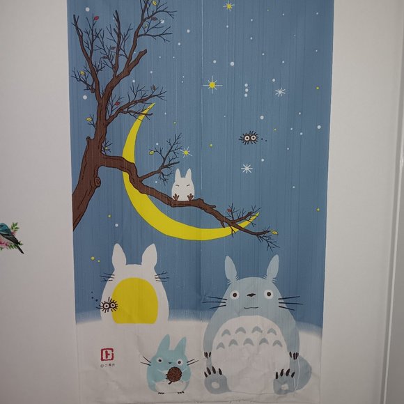 Totoro Wall Hanging/Tapestry - Picture 1 of 2